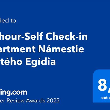 24 Hour-Self Check-In Apartment Namestie Svaeteho Egidia Poprad Ngoại thất bức ảnh