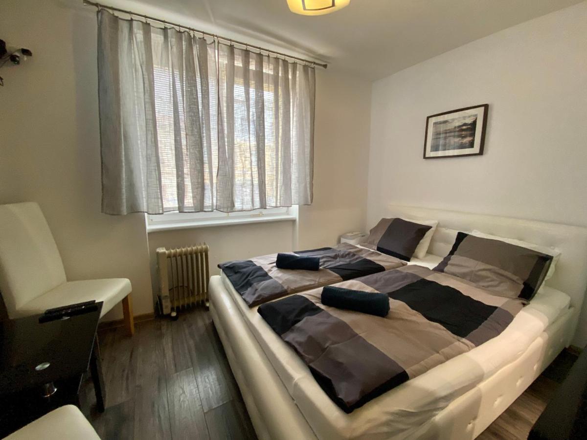 24 Hour-Self Check-In Apartment Namestie Svaeteho Egidia Poprad Ngoại thất bức ảnh